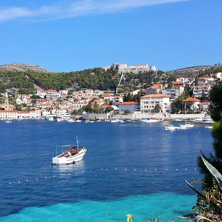 Daire By The Sea Hvar - 10430 Hvar Town