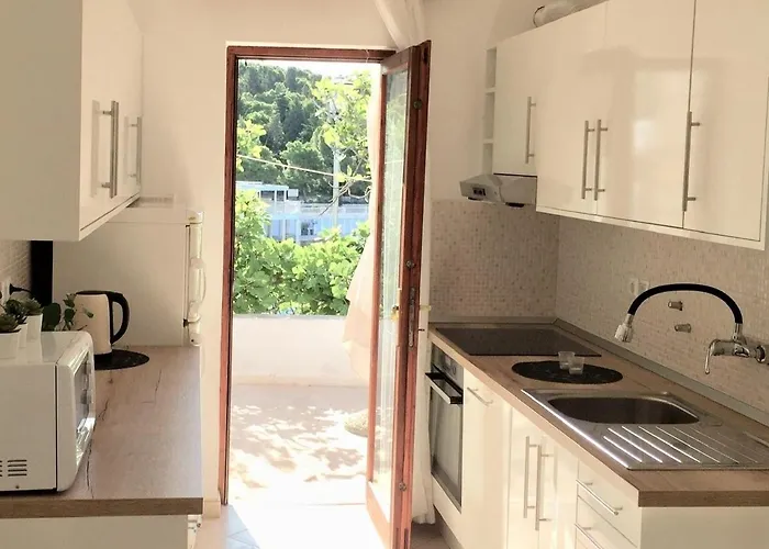 Appartamento By The Sea Hvar - 4591