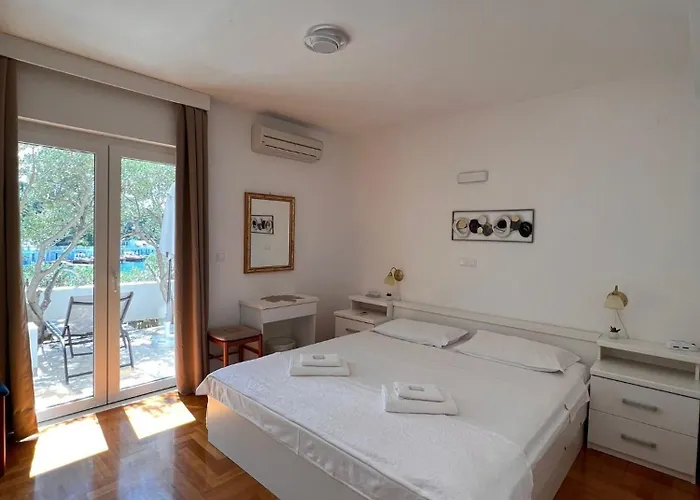 By The Sea Hvar - 4591 * Hvar Town